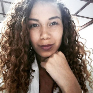 Meet your Posher, Stefany